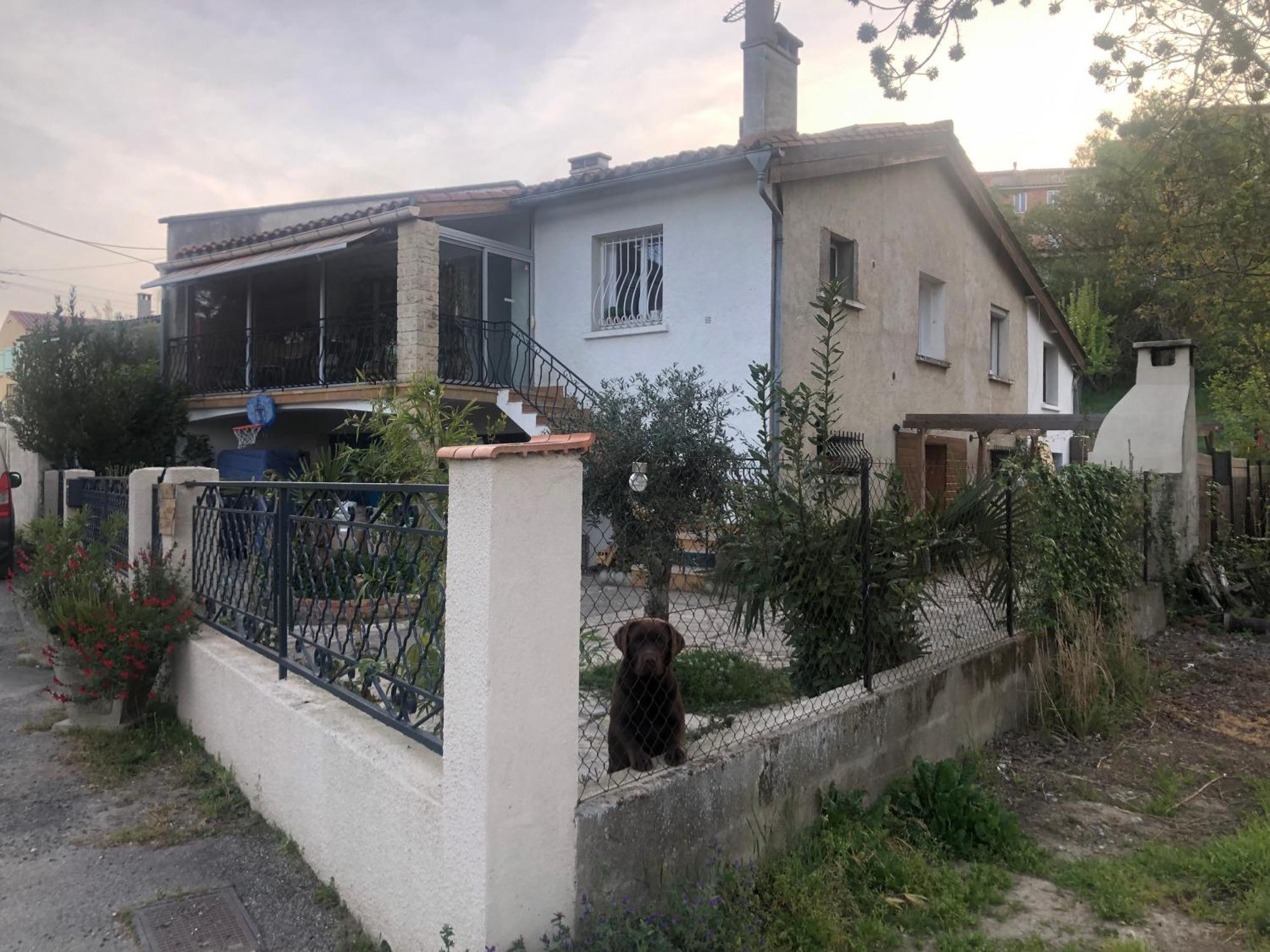 Bienvenue « A L'Ombre Du Figuier » Apartment Pieusse Bagian luar foto